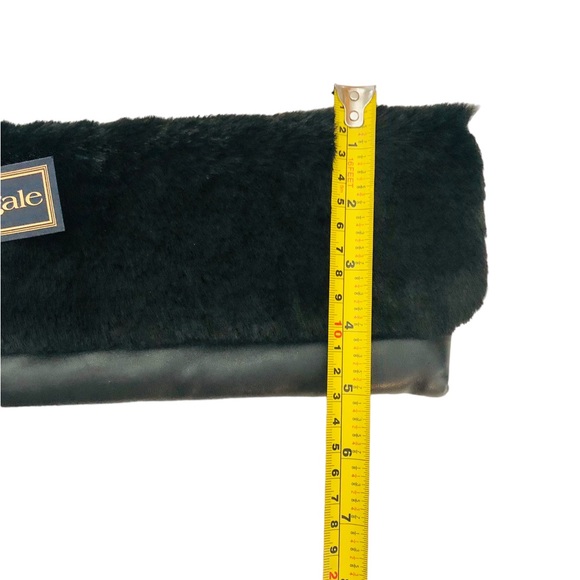 NWT-Faux Fur Clutch-La Regale - Picture 7 of 7